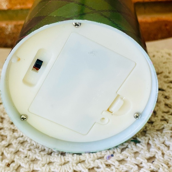 *Green Plaid Timer Pillar Christmas Candle 3”x4” - Picture 6 of 11